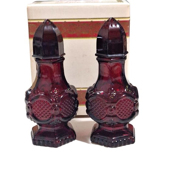 Avon Other - VTG Avon 1876 Cape Cod Collection Ruby Red Salt And Pepper Shakers Set NOB